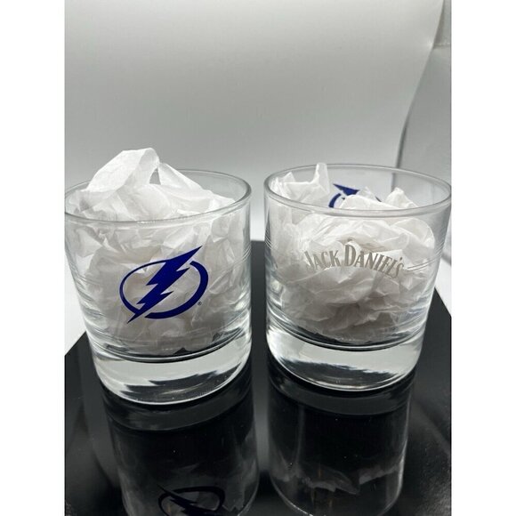 2 x Jack Daniels Whiskey Scotch Glasses NHL Tampa Bay Lightning Limited Edition - Picture 1 of 8